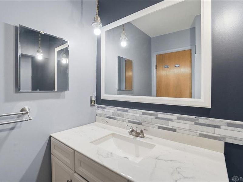 300 Highland Drive, Englewood, OH 45322 Photo 31