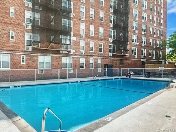 4601 39th Avenue , Unit 608, Sunnyside, NY 11104