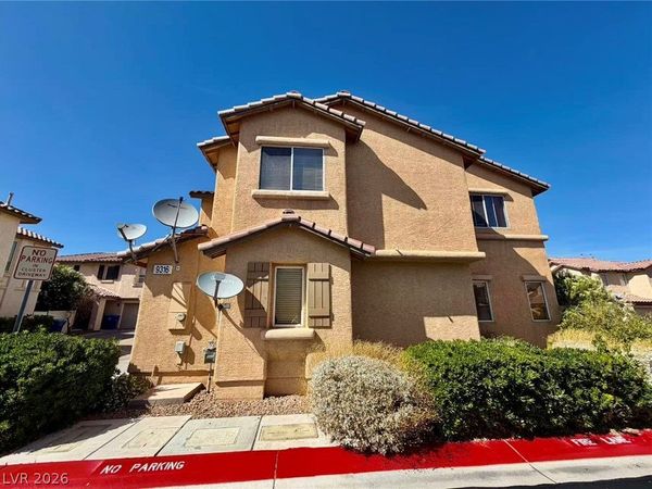 9316 Pyrope Court , Las Vegas, NV 89148