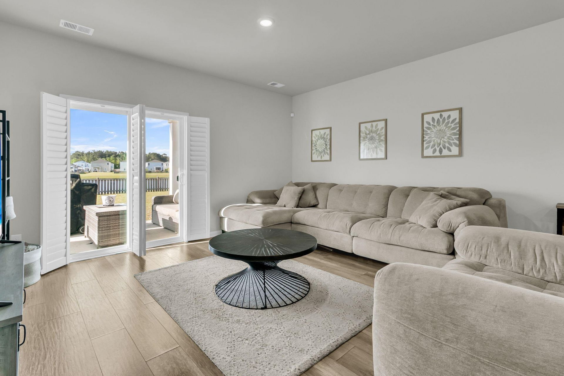 548 Spanish Wells Road Photo 16