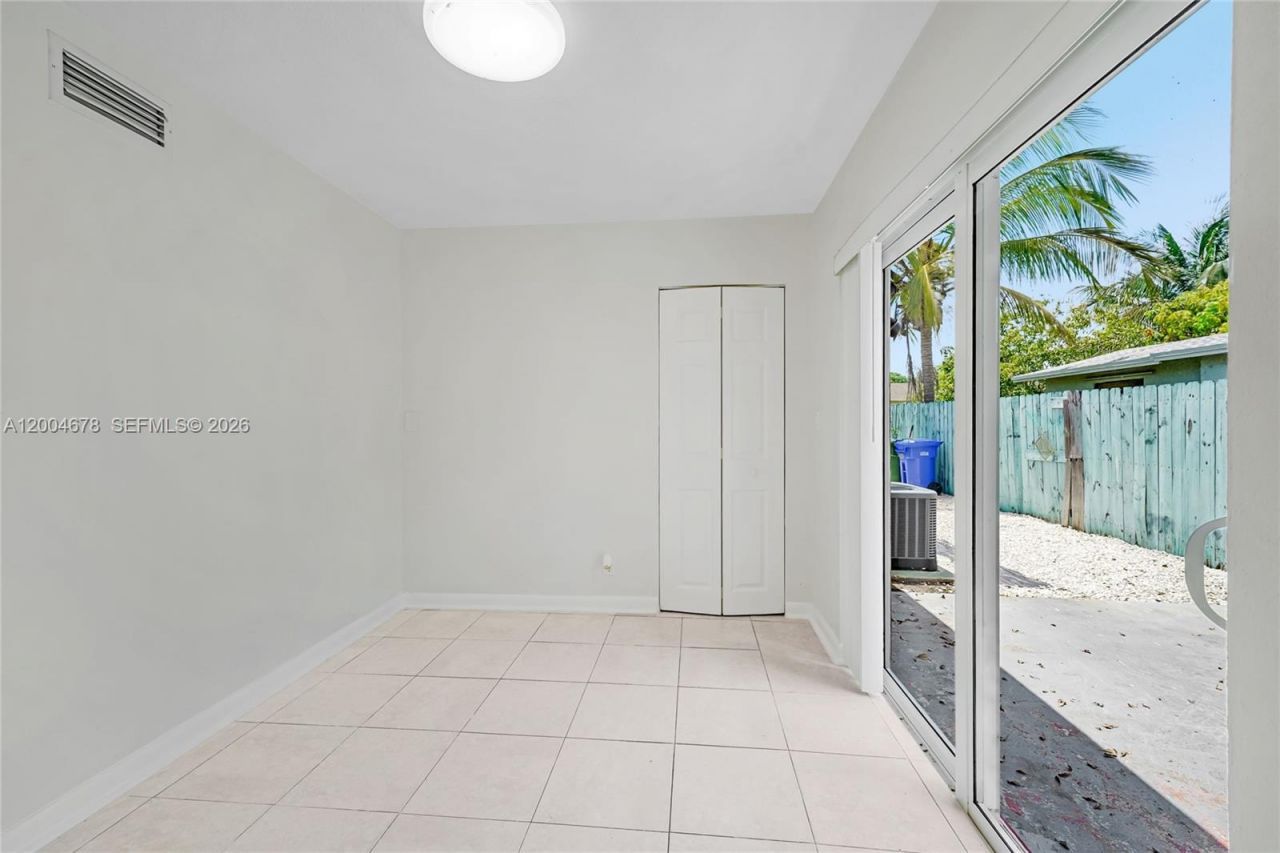 543 SW 61st Ter , Unit 1, Margate, FL 33068 Photo
