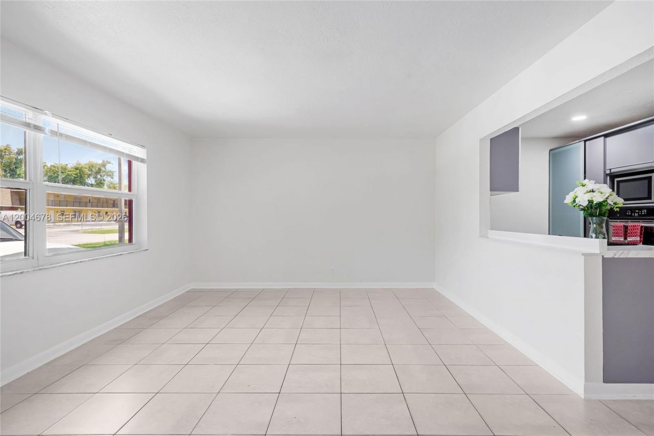 543 SW 61st Ter , Unit 1, Margate, FL 33068 Photo