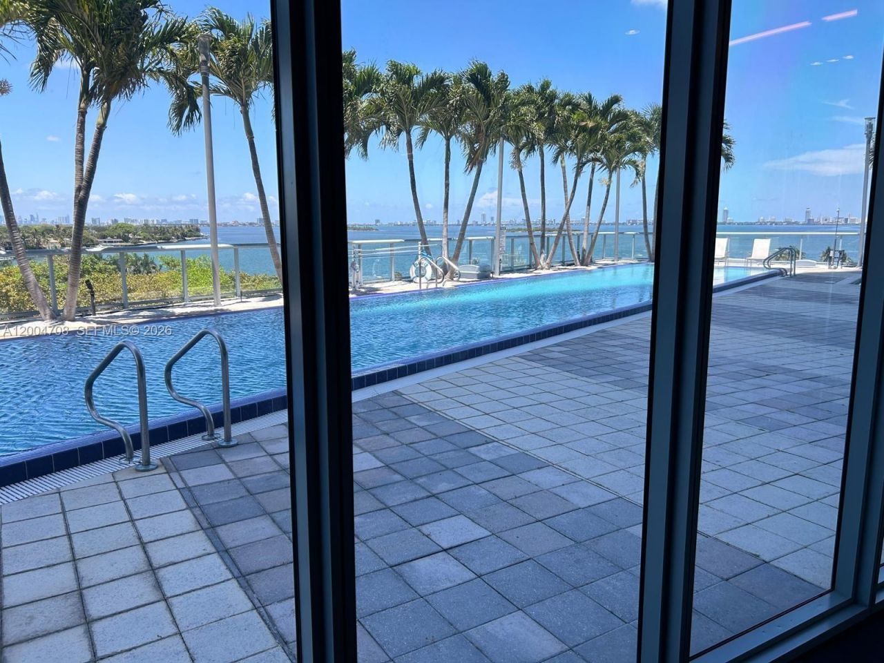 601 NE 36th St , Unit 801, Miami, FL 33137 Photo