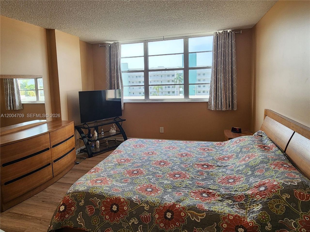 3161 S Ocean Dr, Unit 409, Hallandale Beach, FL 33009 Photo
