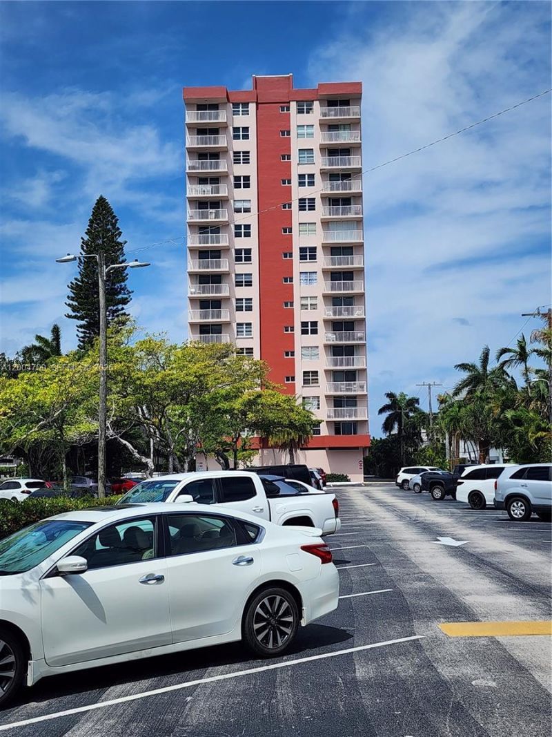 3161 S Ocean Dr, Unit 409, Hallandale Beach, FL 33009 Photo