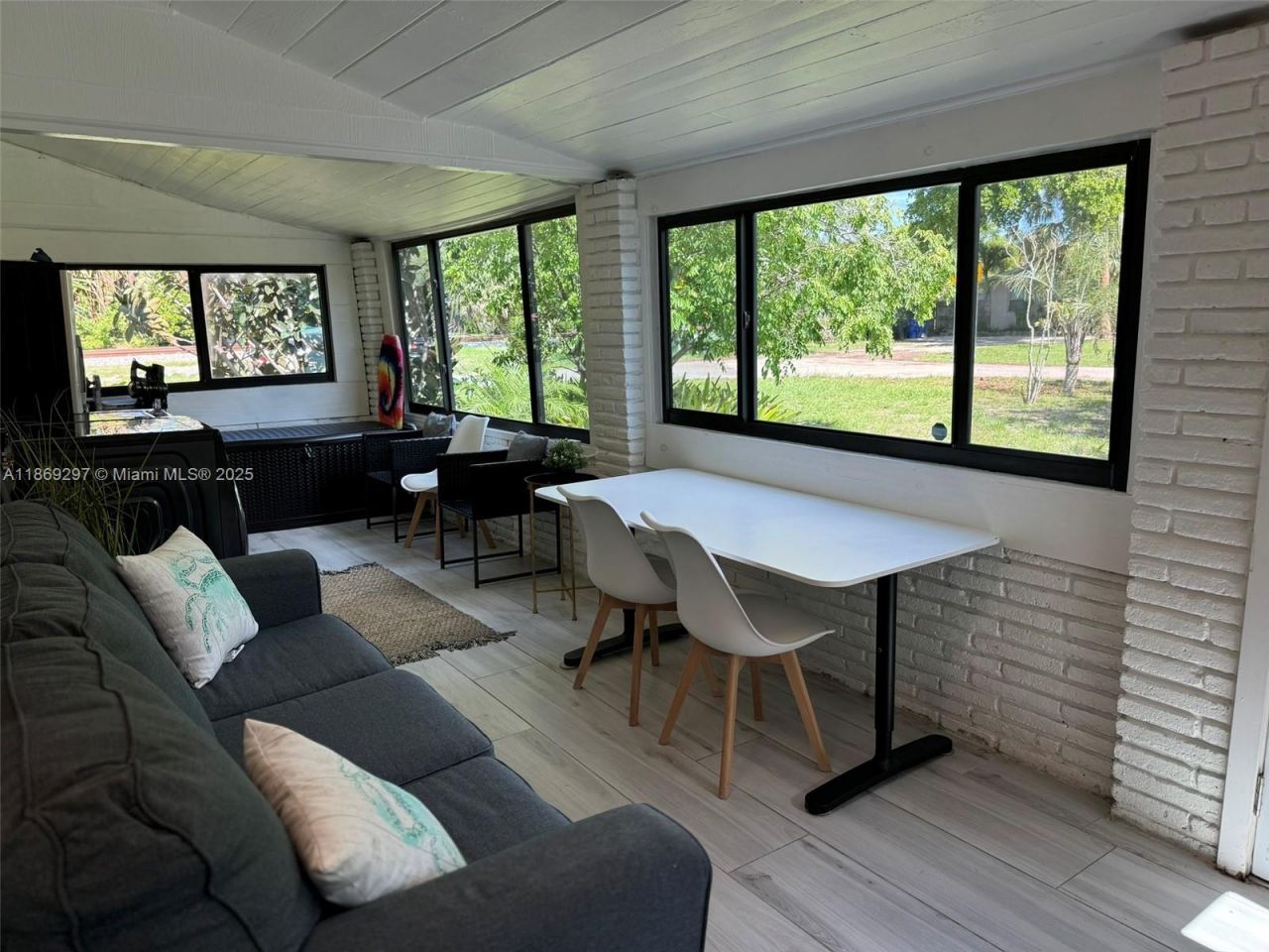 207 SW 11th Street , Fort Lauderdale, FL 33315 Photo