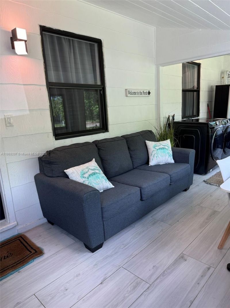 207 SW 11th Street , Fort Lauderdale, FL 33315 Photo