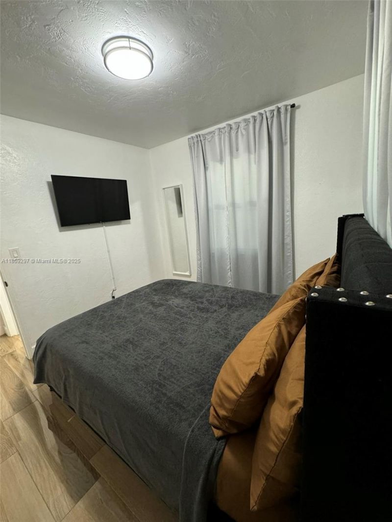 207 SW 11th Street , Fort Lauderdale, FL 33315 Photo