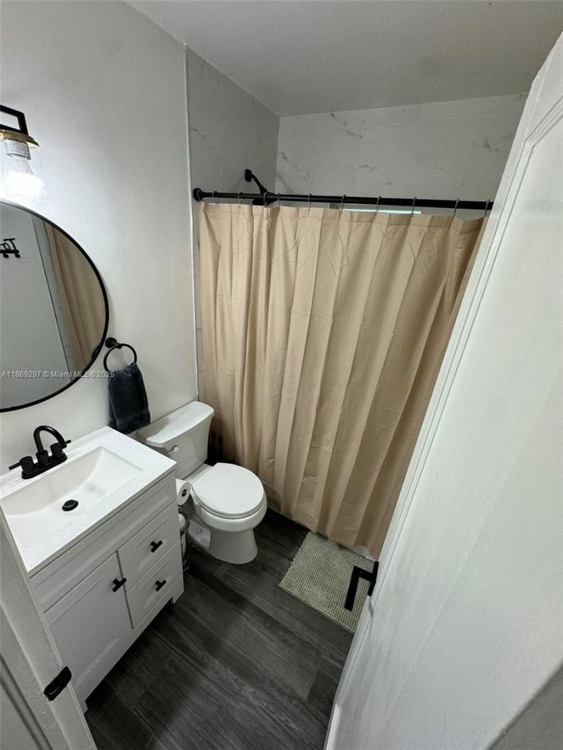 207 SW 11th Street , Fort Lauderdale, FL 33315 Photo