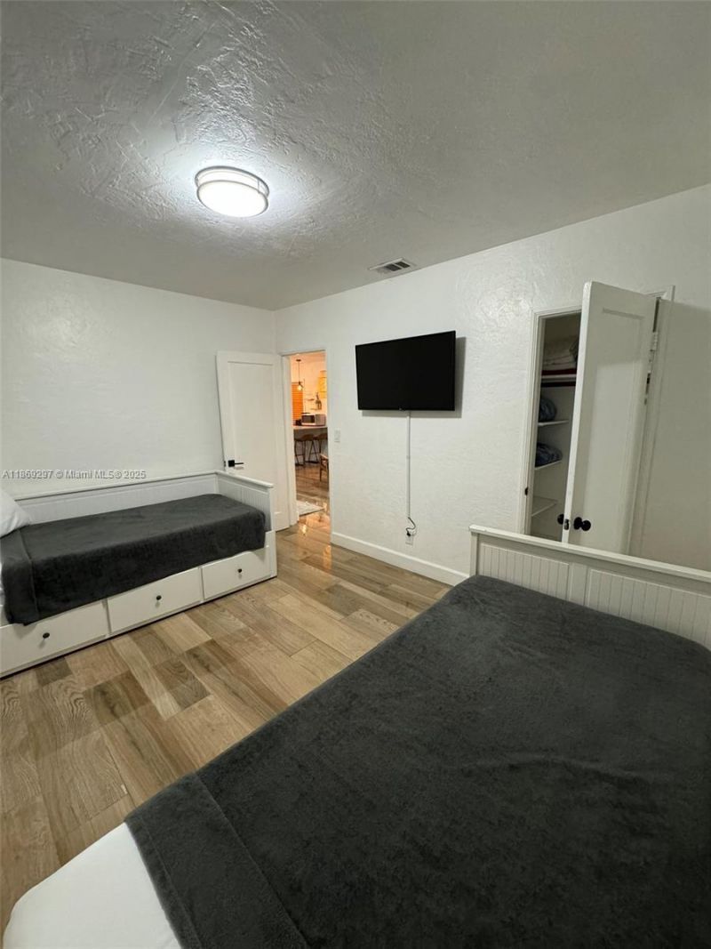 207 SW 11th Street , Fort Lauderdale, FL 33315 Photo