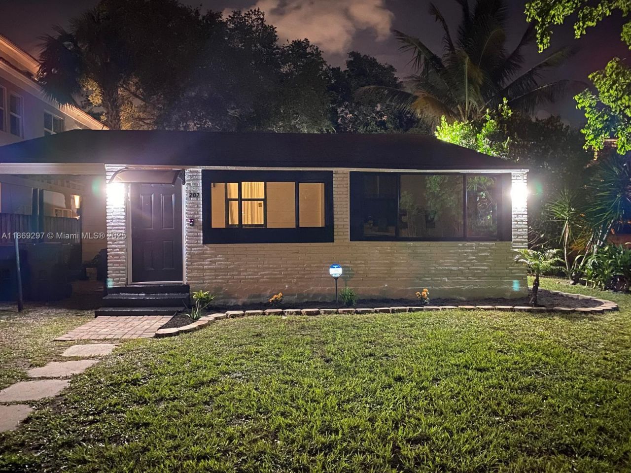 207 SW 11th Street , Fort Lauderdale, FL 33315 Photo