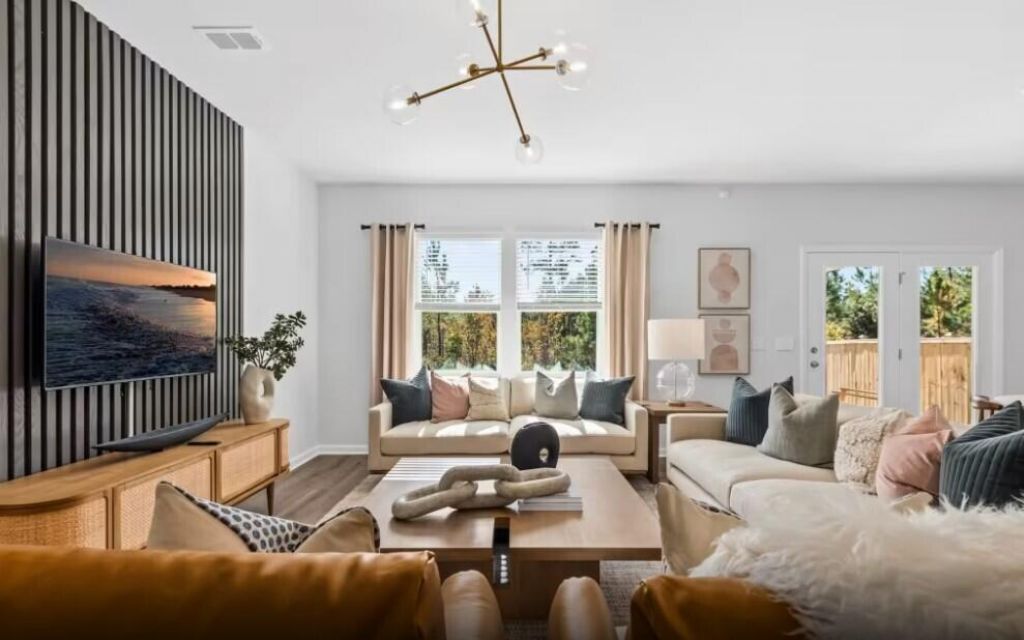 711 Meadowbrook Lane Photo 5