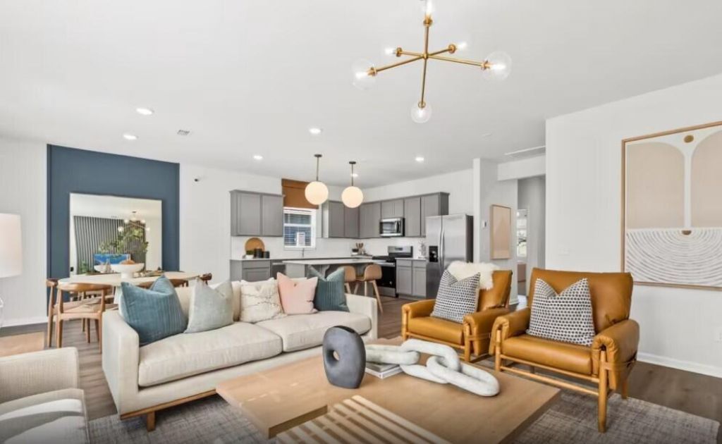 711 Meadowbrook Lane Photo 6