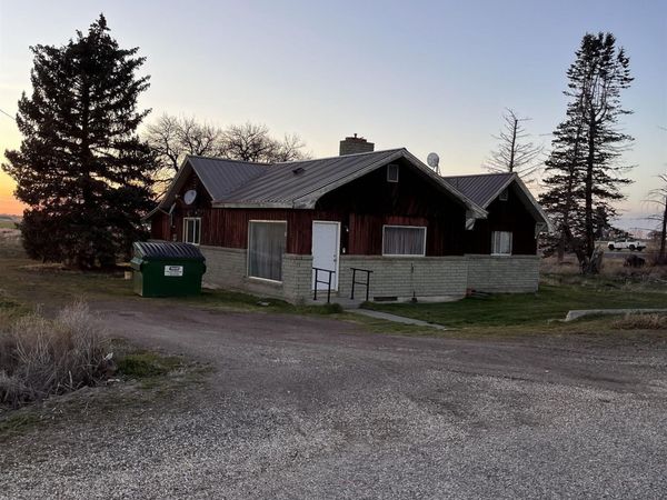 244 N 950 E, Declo, ID 83323