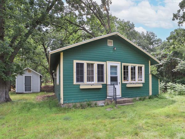 4839 Central Avenue , Brainerd, MN 56401