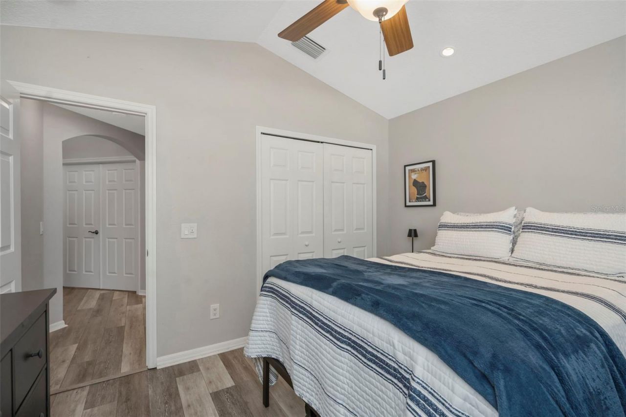 14524 Weeping Elm Drive, Tampa, FL 33626 Photo