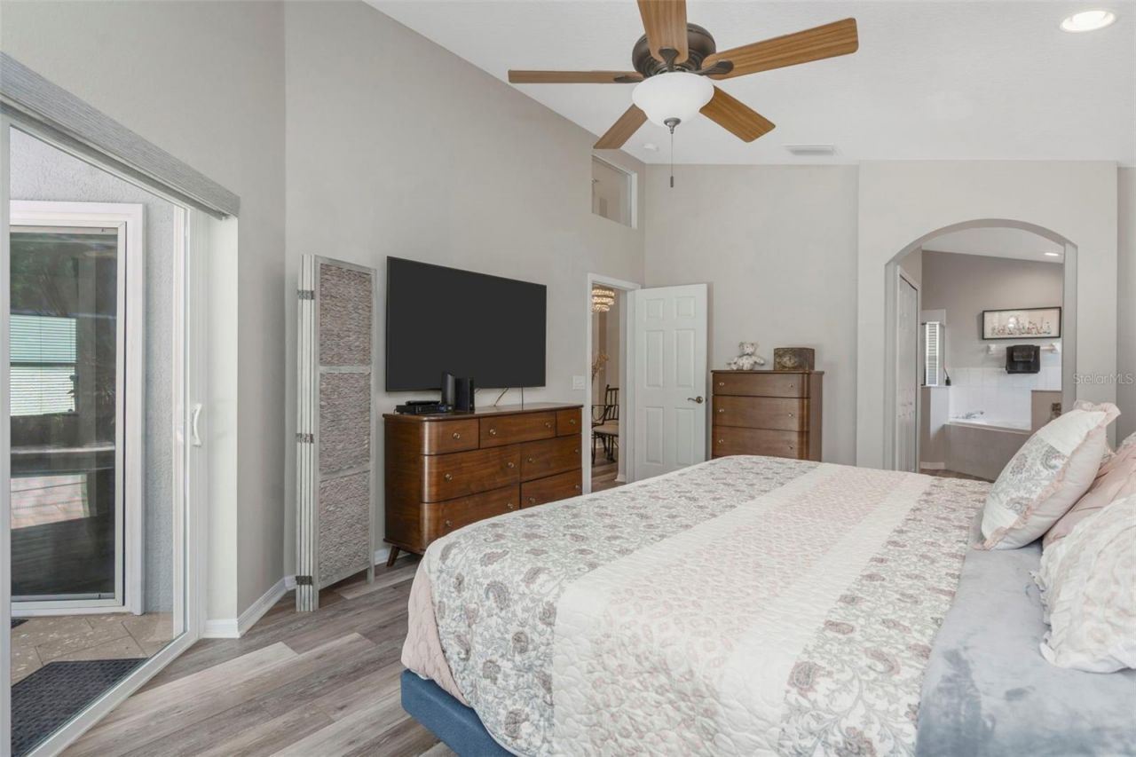 14524 Weeping Elm Drive, Tampa, FL 33626 Photo