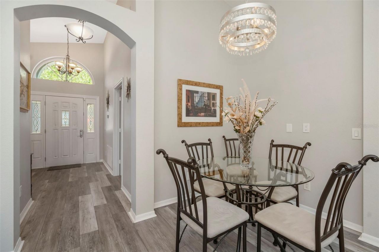14524 Weeping Elm Drive, Tampa, FL 33626 Photo