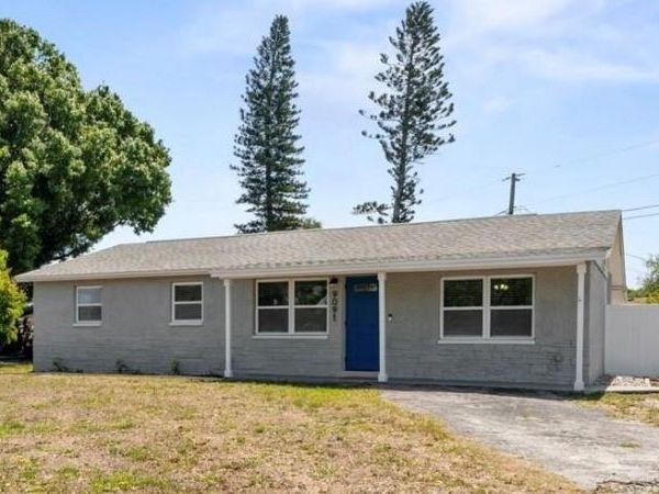 9091 83RD WAY, SEMINOLE, FL 33777