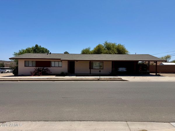 111 W Apache Street, Wickenburg, AZ 85390