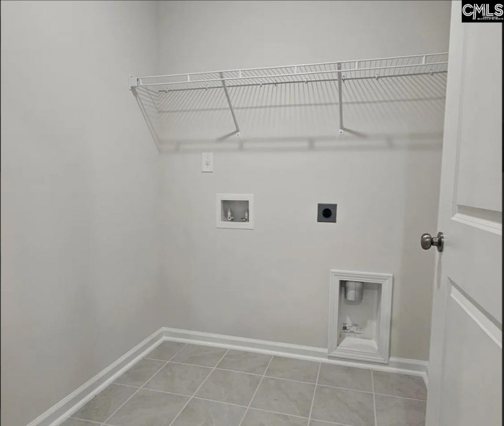 1027 Tabor Place  Photo 14