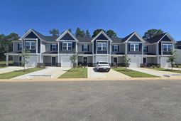 1027 Tabor Place photo 4