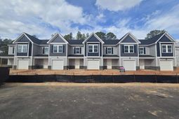 1027 Tabor Place photo 4