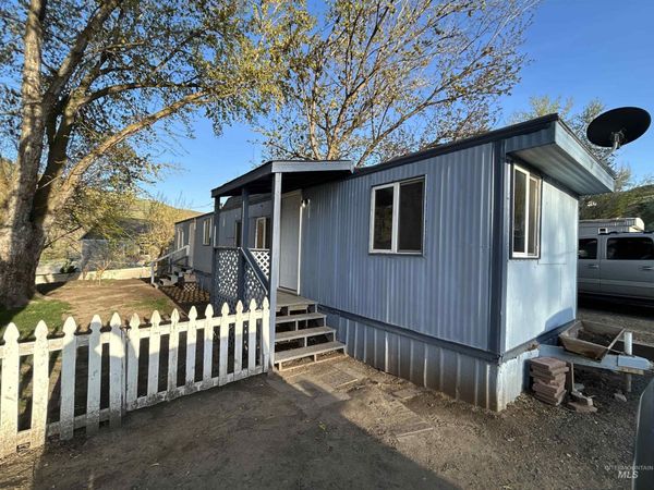 1412 4th St, Unit 19, Asotin, WA 99402