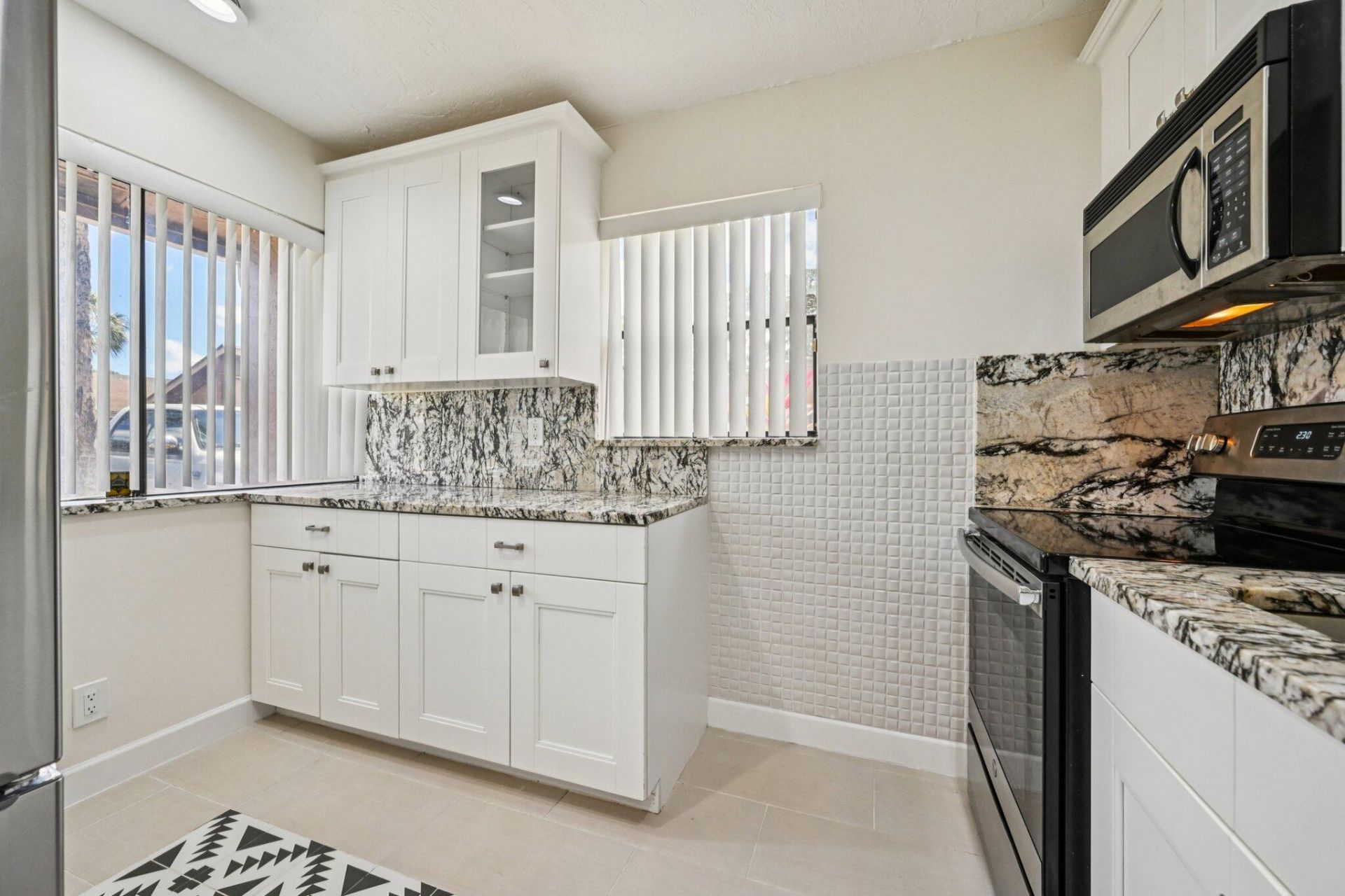 166 Sparrow Drive, Unit 1a, Royal Palm Beach, FL 33411 Photo