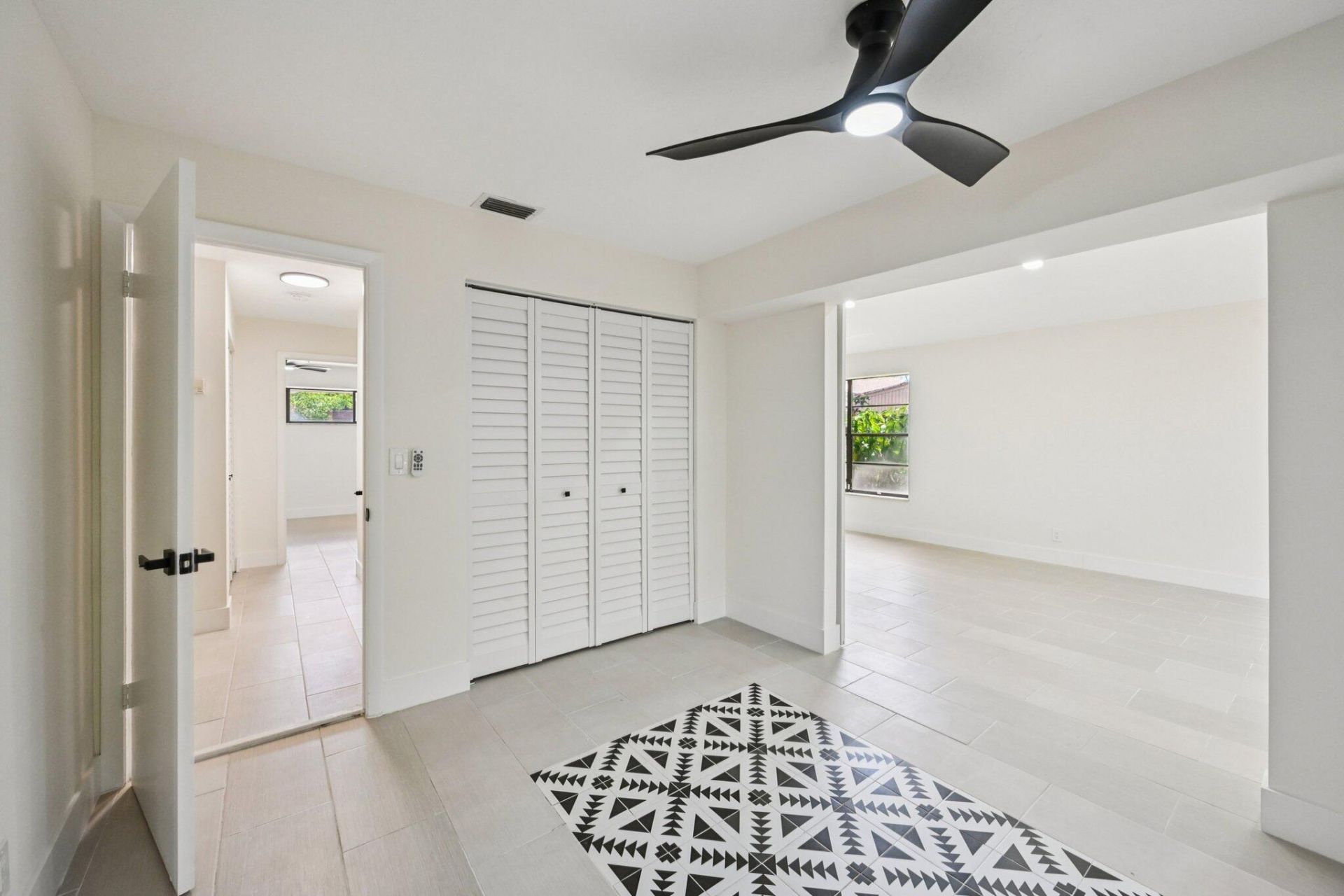 166 Sparrow Drive, Unit 1a, Royal Palm Beach, FL 33411 Photo