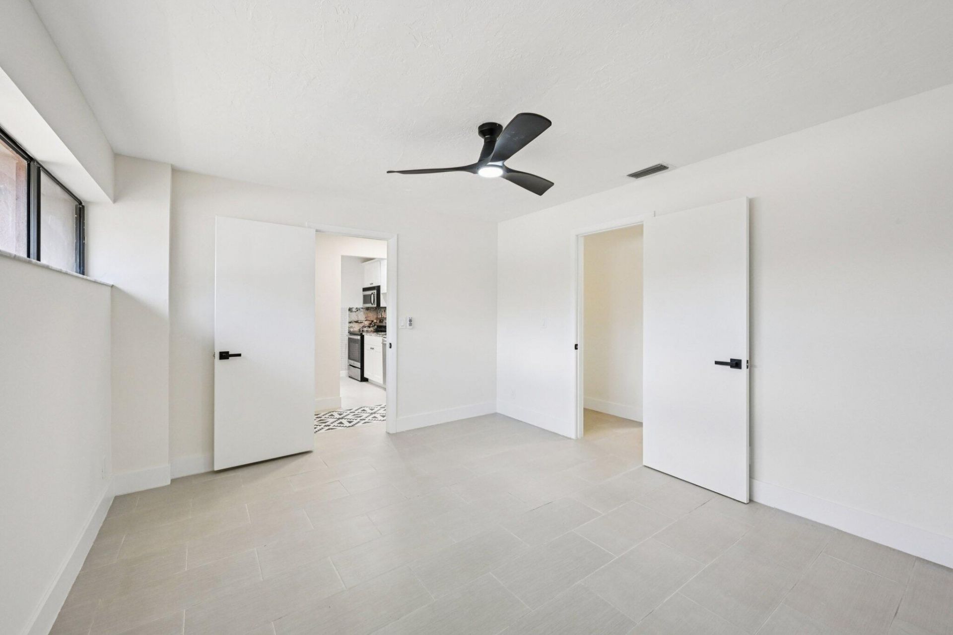 166 Sparrow Drive, Unit 1a, Royal Palm Beach, FL 33411 Photo