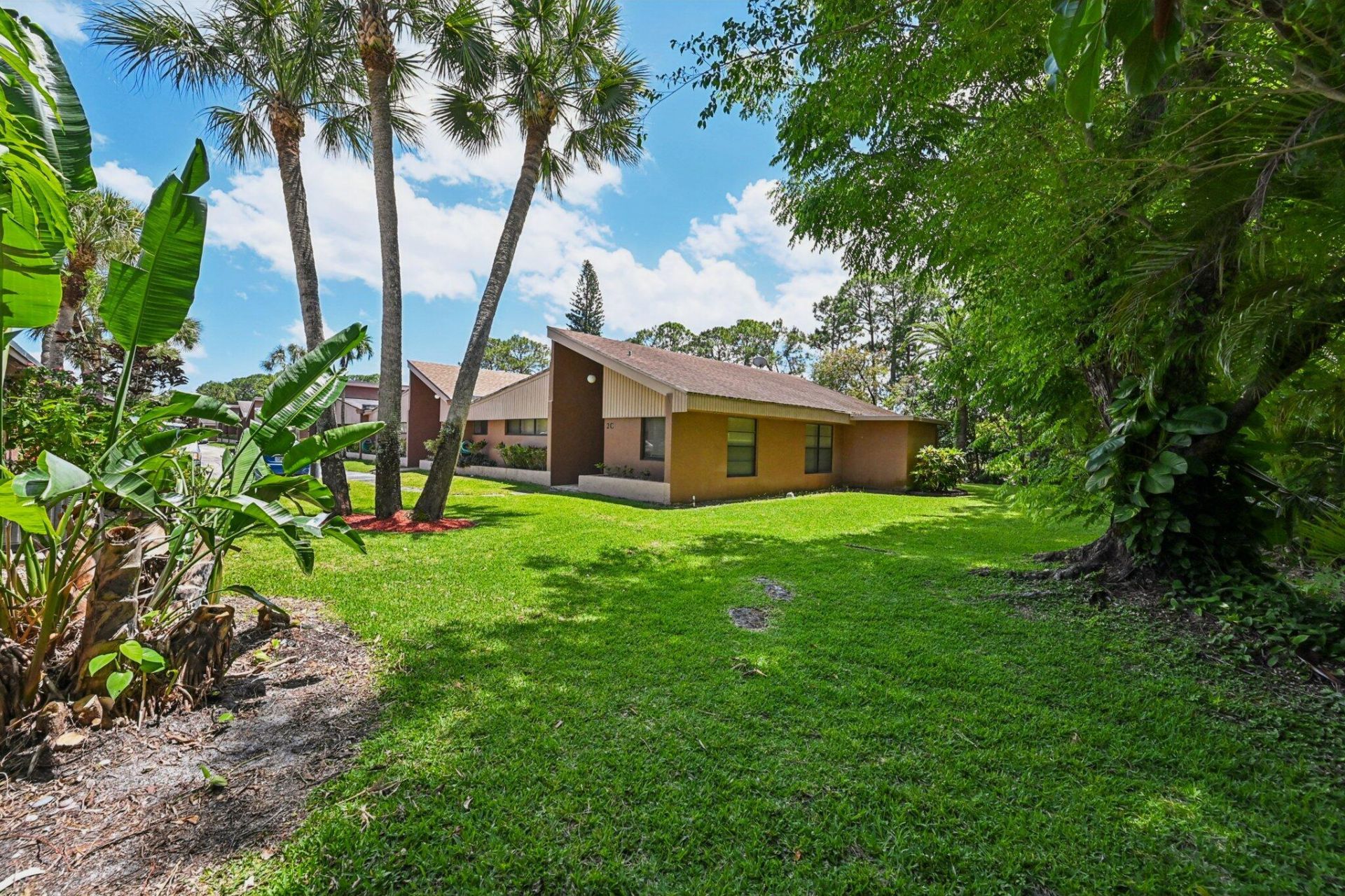 166 Sparrow Drive, Unit 1a, Royal Palm Beach, FL 33411 Photo