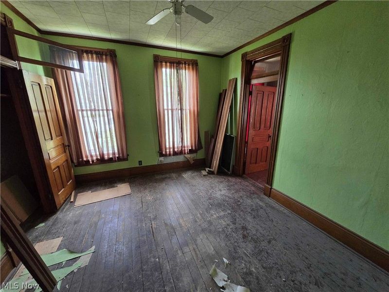 117 Greenmount Avenue, Barnesville, OH 43713 Photo 3