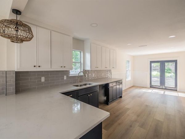 5608 Birchman Avenue, Fort Worth, TX 76107