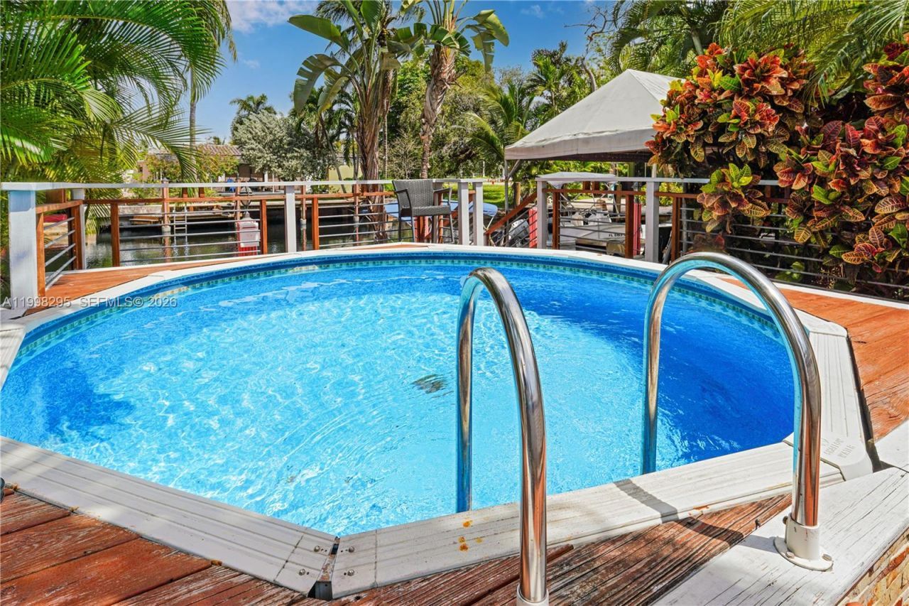 905 Mandarin Isle, Fort Lauderdale, FL 33315 Photo