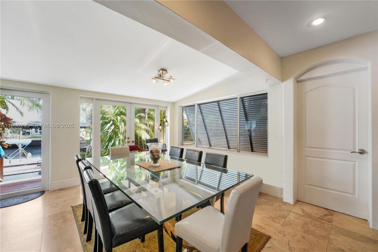905 Mandarin Isle, Fort Lauderdale, FL 33315 Photo