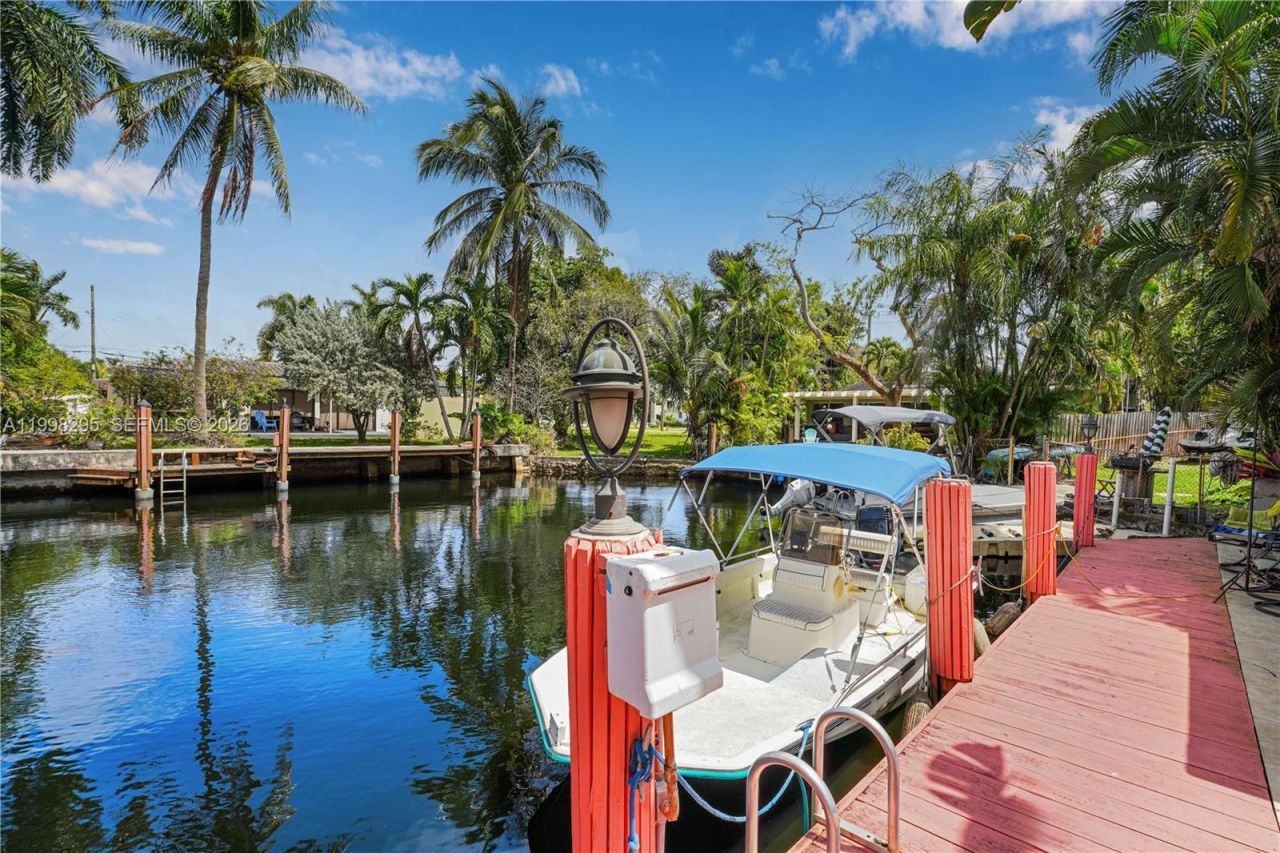 905 Mandarin Isle, Fort Lauderdale, FL 33315 Photo