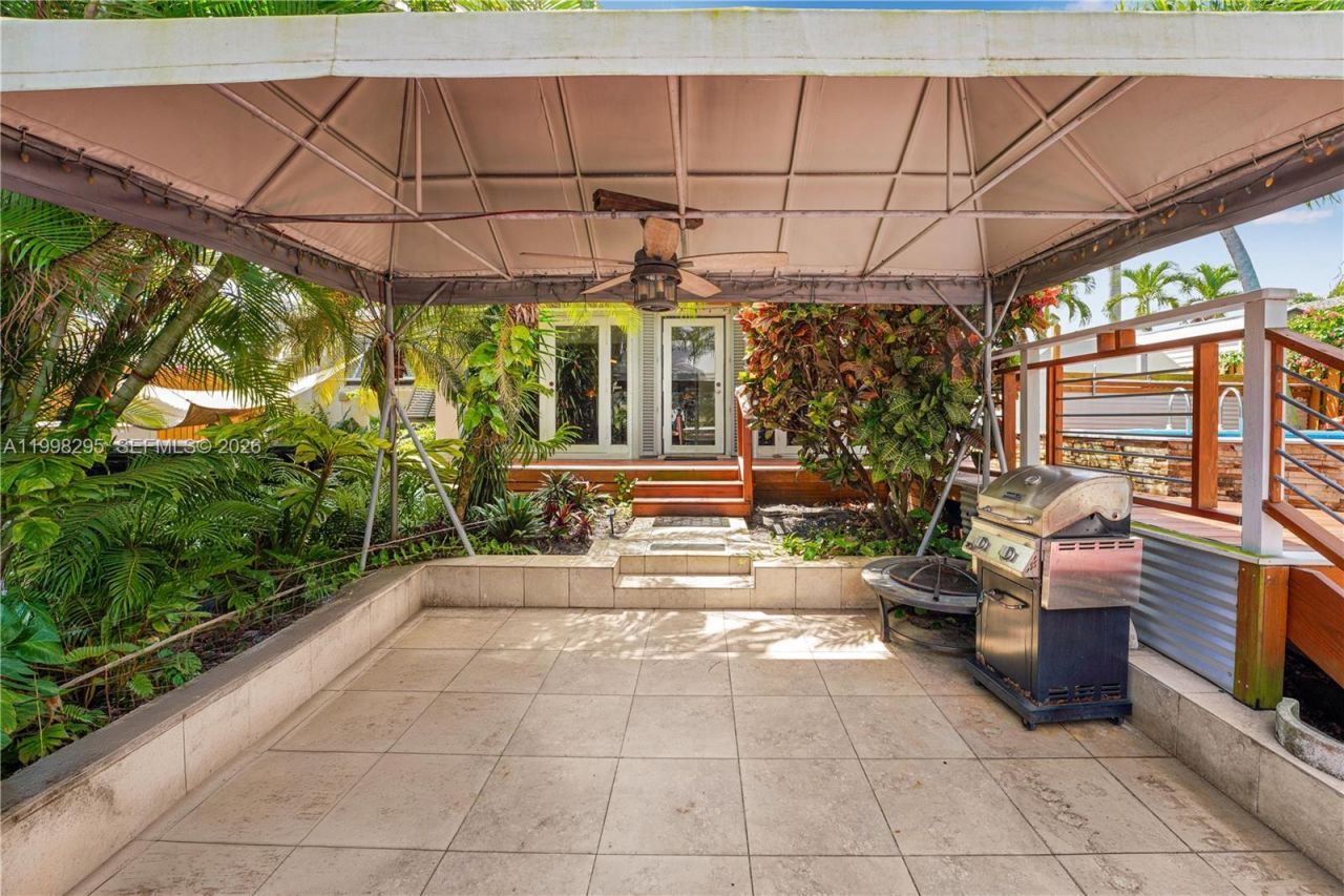 905 Mandarin Isle, Fort Lauderdale, FL 33315 Photo