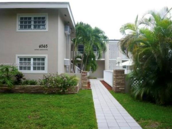 6565 Santona St , Unit B12A, Coral Gables, FL 33146
