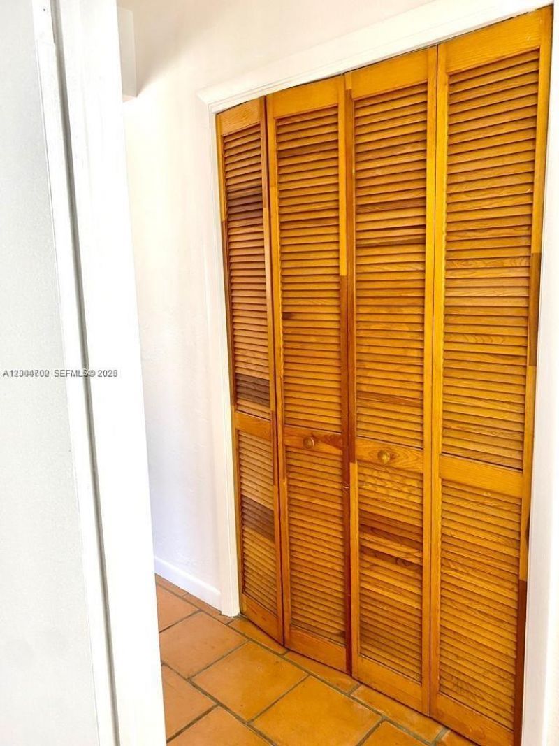 6565 Santona St , Unit B12A, Coral Gables, FL 33146 Photo
