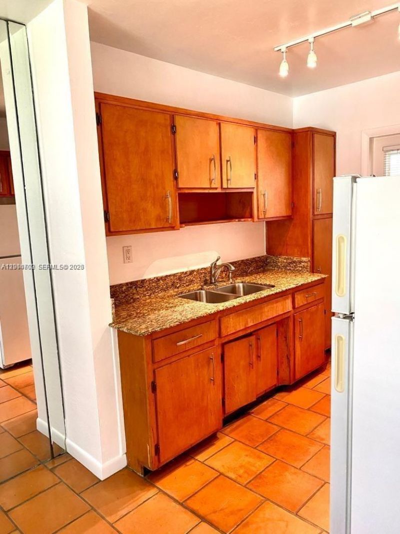 6565 Santona St , Unit B12A, Coral Gables, FL 33146 Photo