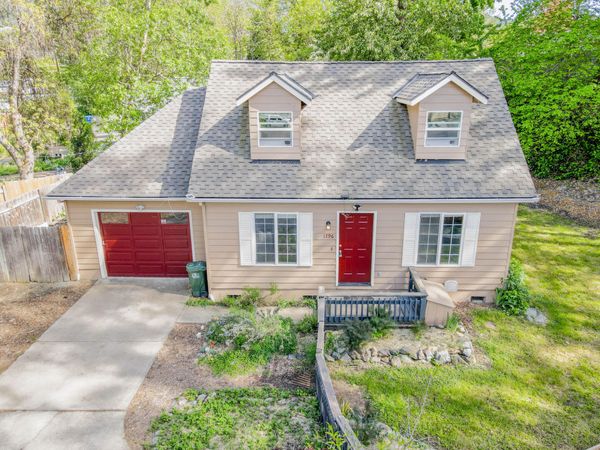 1796 Gardendale Lane, Grants Pass, OR 97527