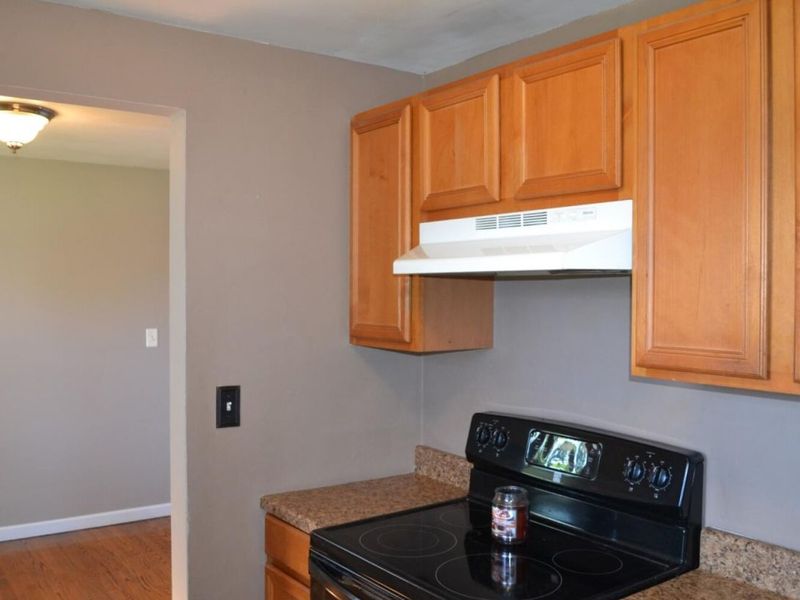 4642 Laredo Street, Springfield, OH 45503 Photo 9