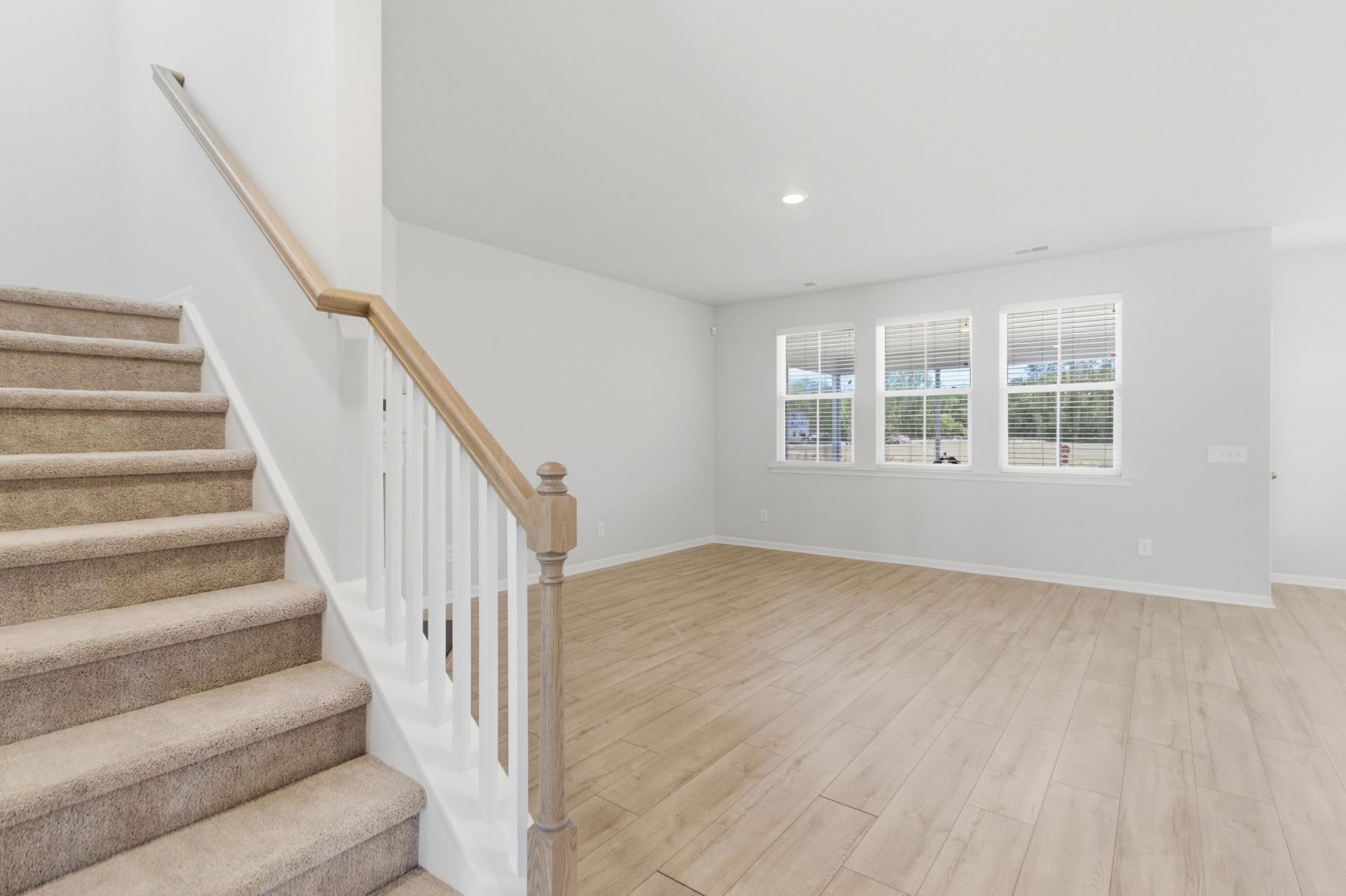 1123 Fitzgerald Court Photo 23