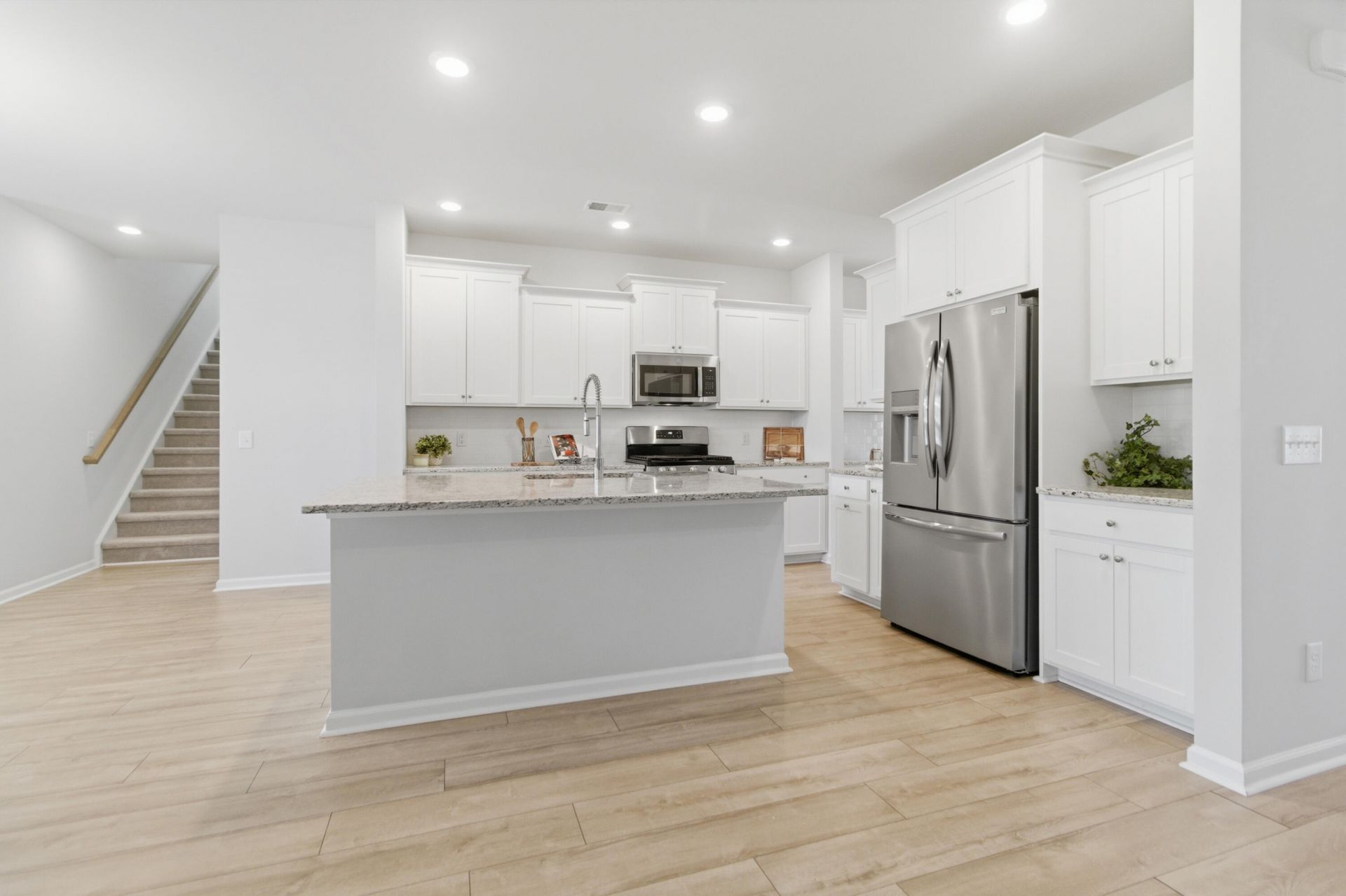 1123 Fitzgerald Court Photo 4