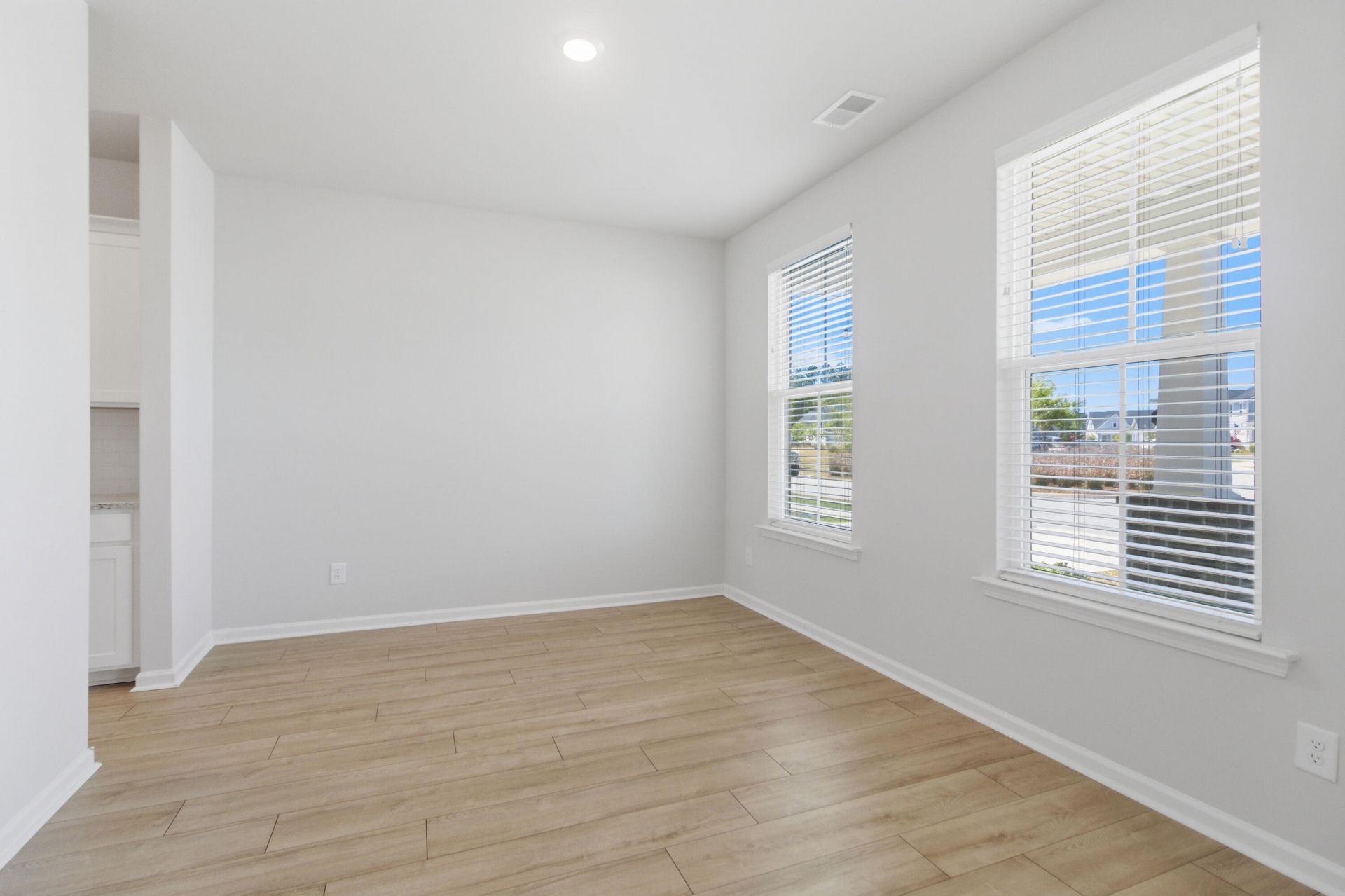 1123 Fitzgerald Court Photo 83