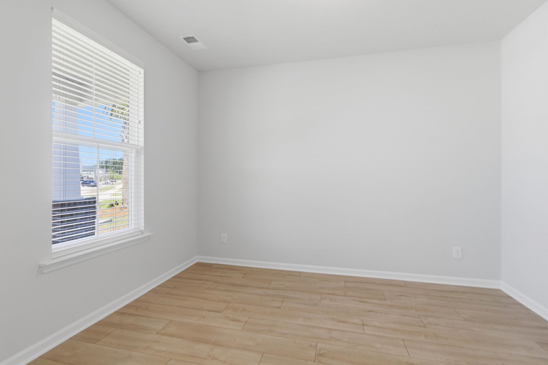 1123 Fitzgerald Court Photo 84