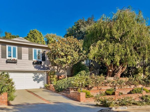 11244 Homedale Street, Los Angeles, CA 90049