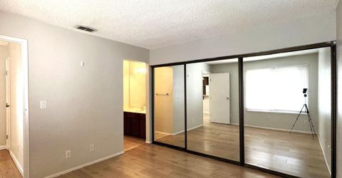 2124 Roundhouse Road, Sparks, NV 89431 Photo