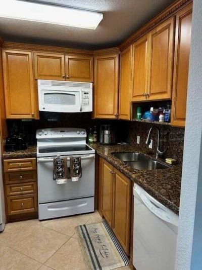670 N Brittany N, Unit 670, Delray Beach, FL 33446 Photo
